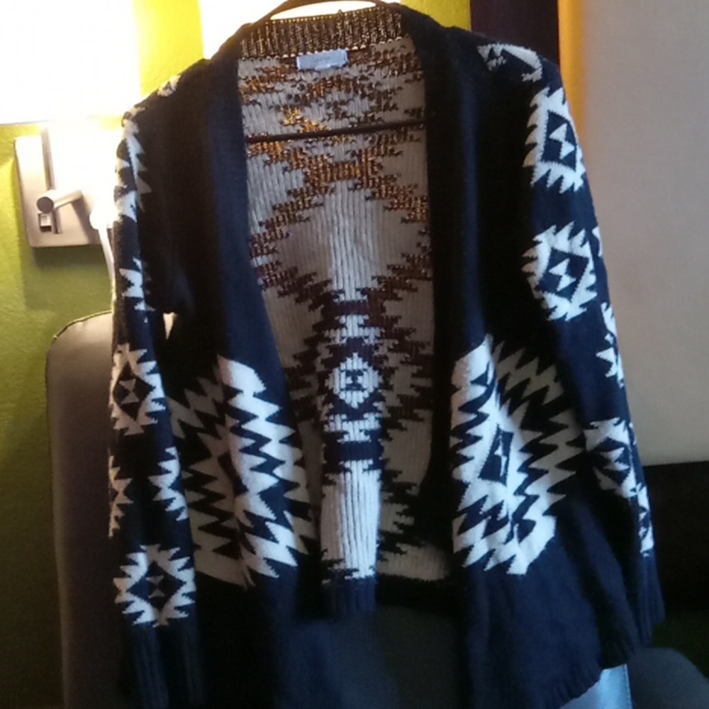 Issue cardigan